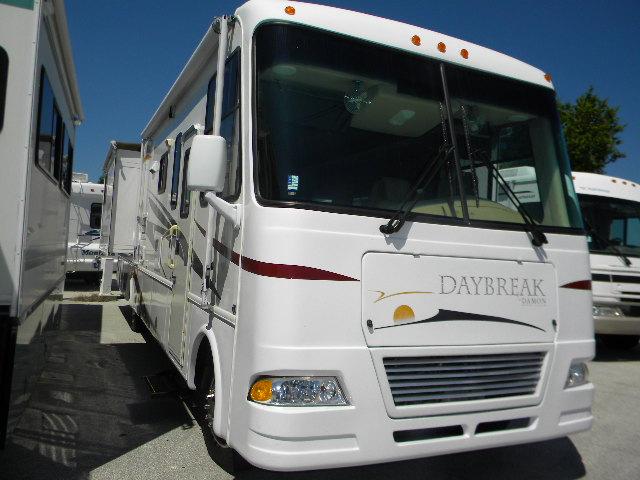 Used 2007 Damon DayBreak 3274 Class A - Gas For Sale